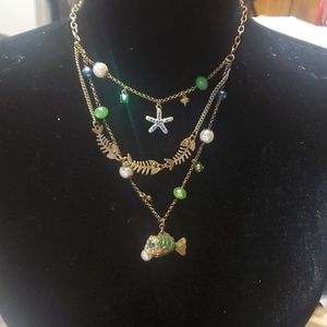 Betsey Johnson statement necklace